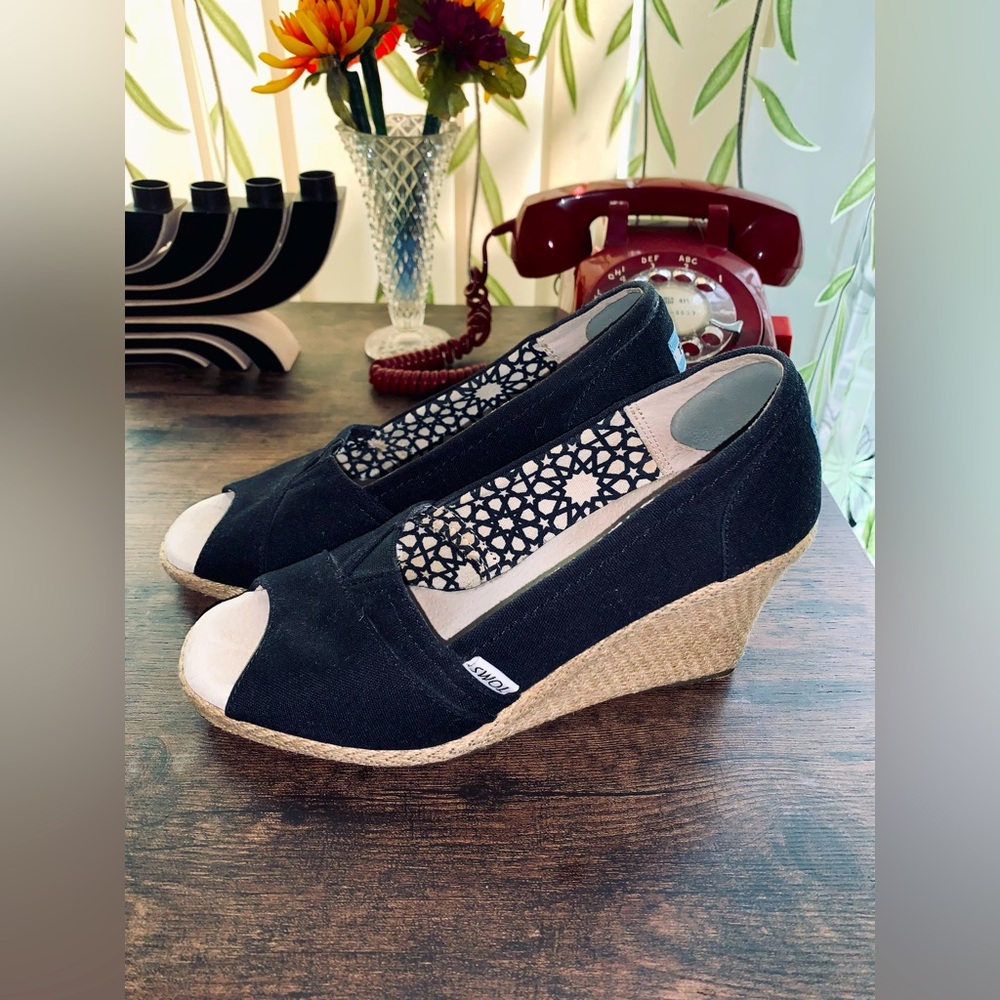 Toms Black Espadrille Wedge Peep-Toe Shoes